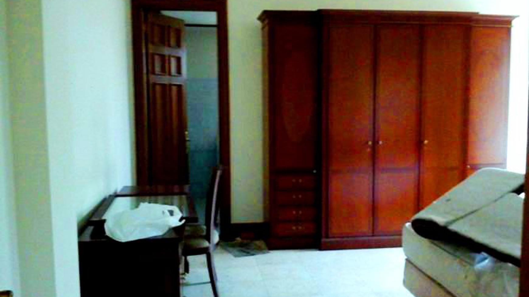 Nice House...Nice Garden & Pool...Furnished condition...