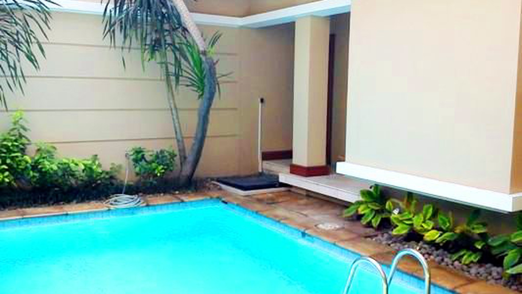 Nice House...Nice Garden & Pool...Furnished condition...