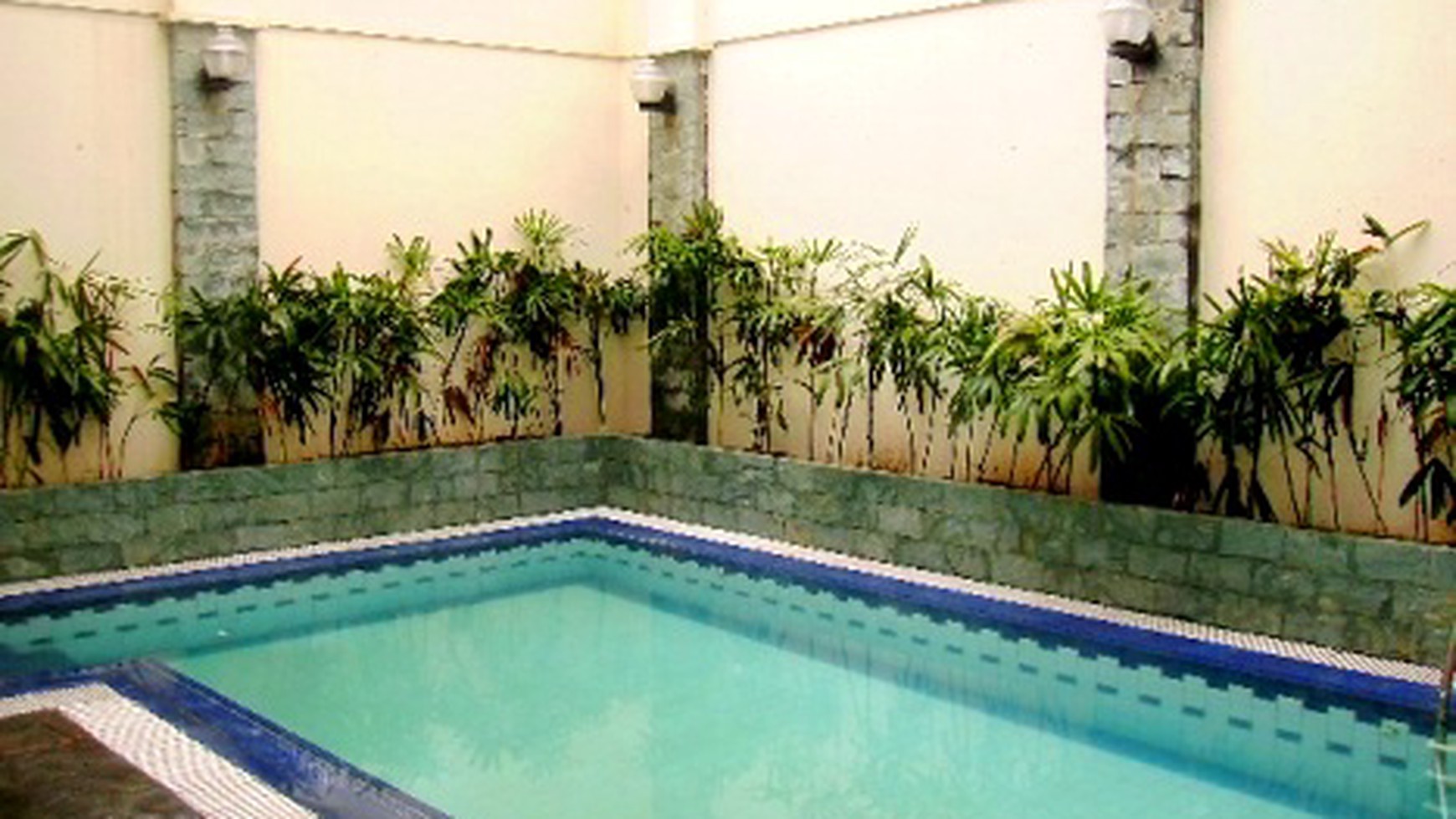 Newly...Classic Style...Quiet Area...Nice Garden & Pool..