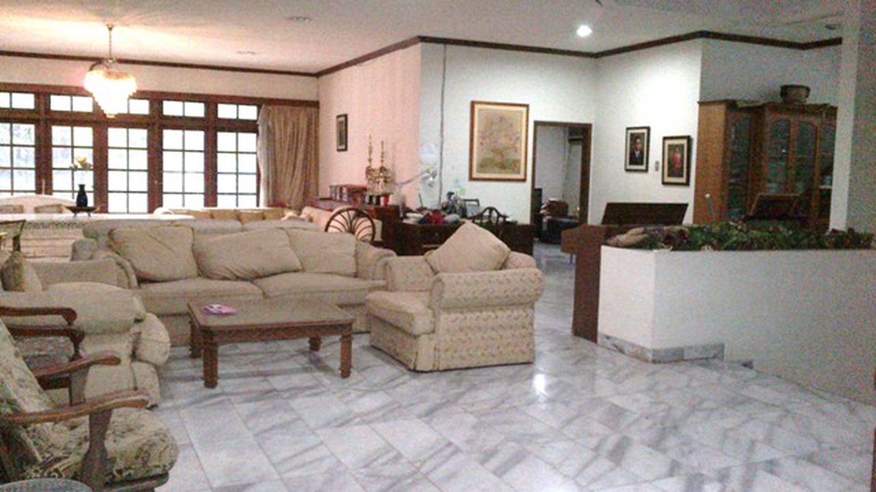 Rumah Lama Kokoh Terawat di Kemang Timur #ER