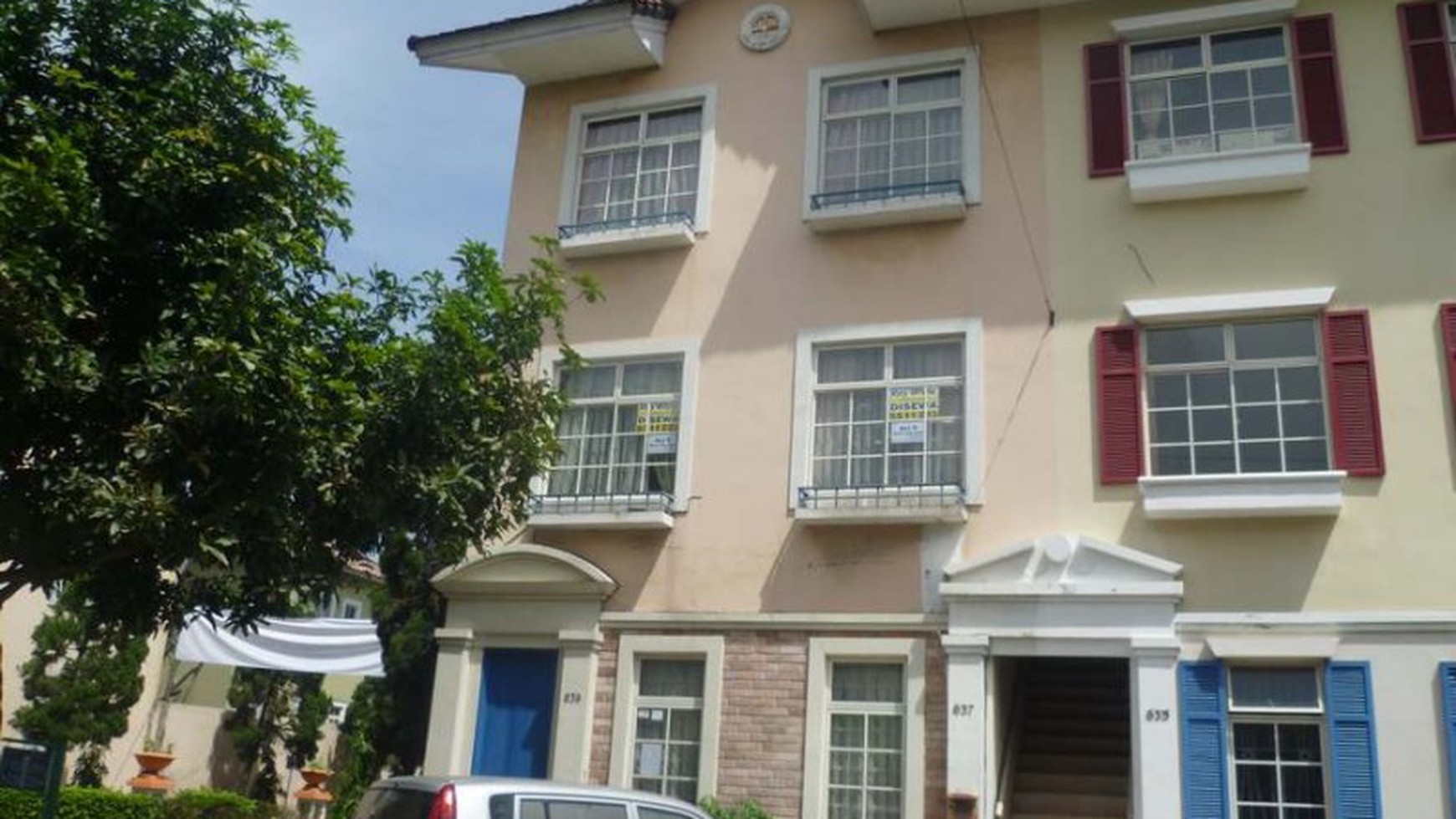 Dijual Townhouse Lt. 2&3 Taman Ayu - Lippo Karawaci