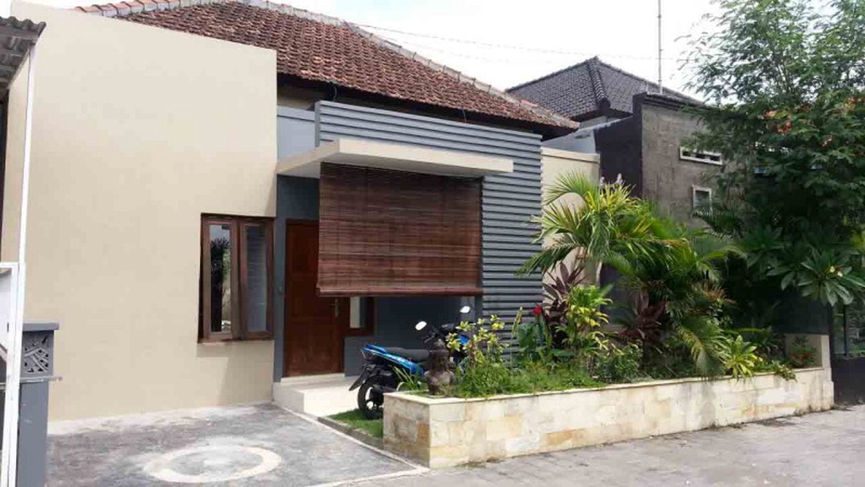 House At Kerobokan Housing Complex