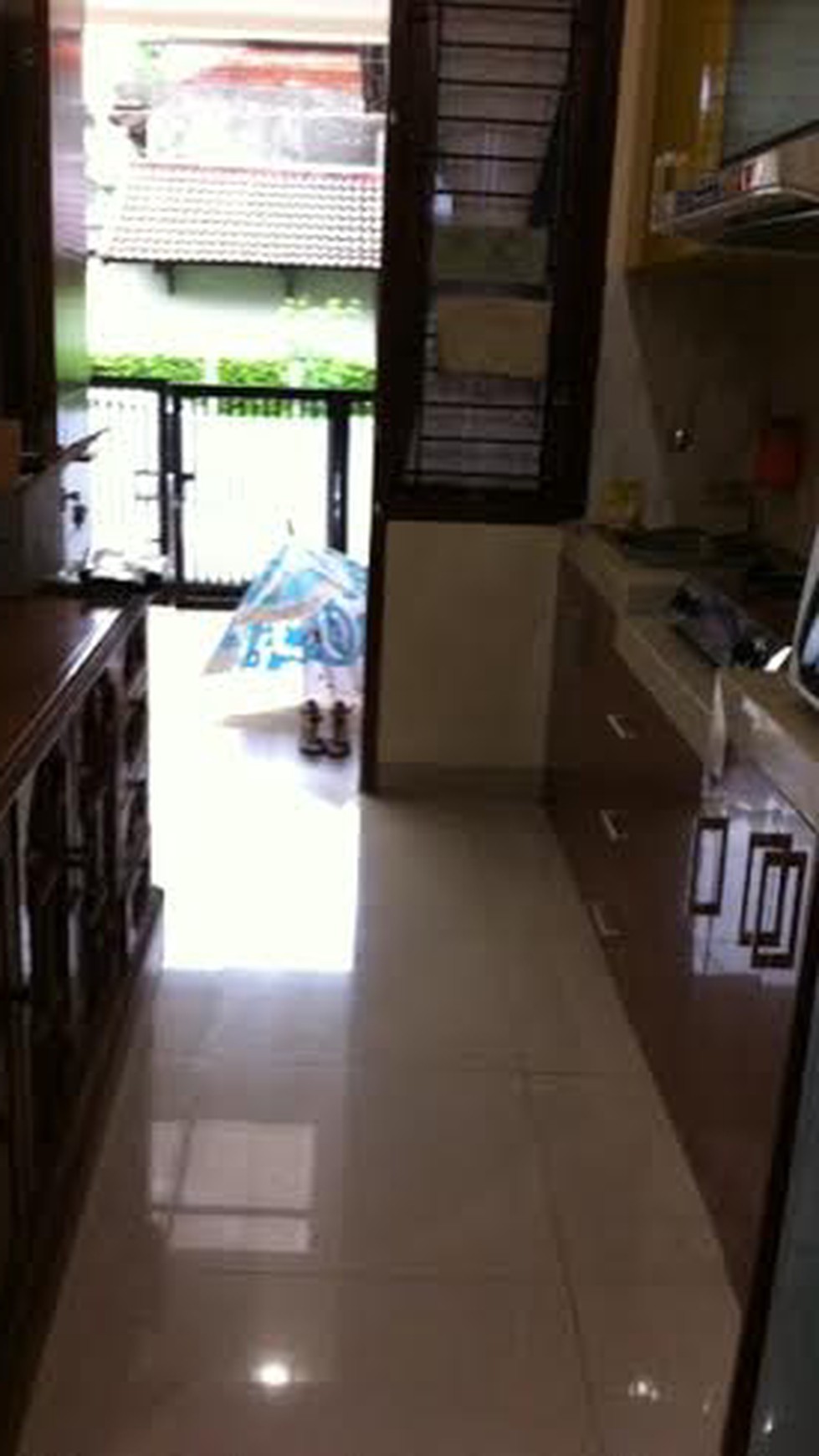 Rumah keluarga yang nyaman di Pisok, Bintaro 5