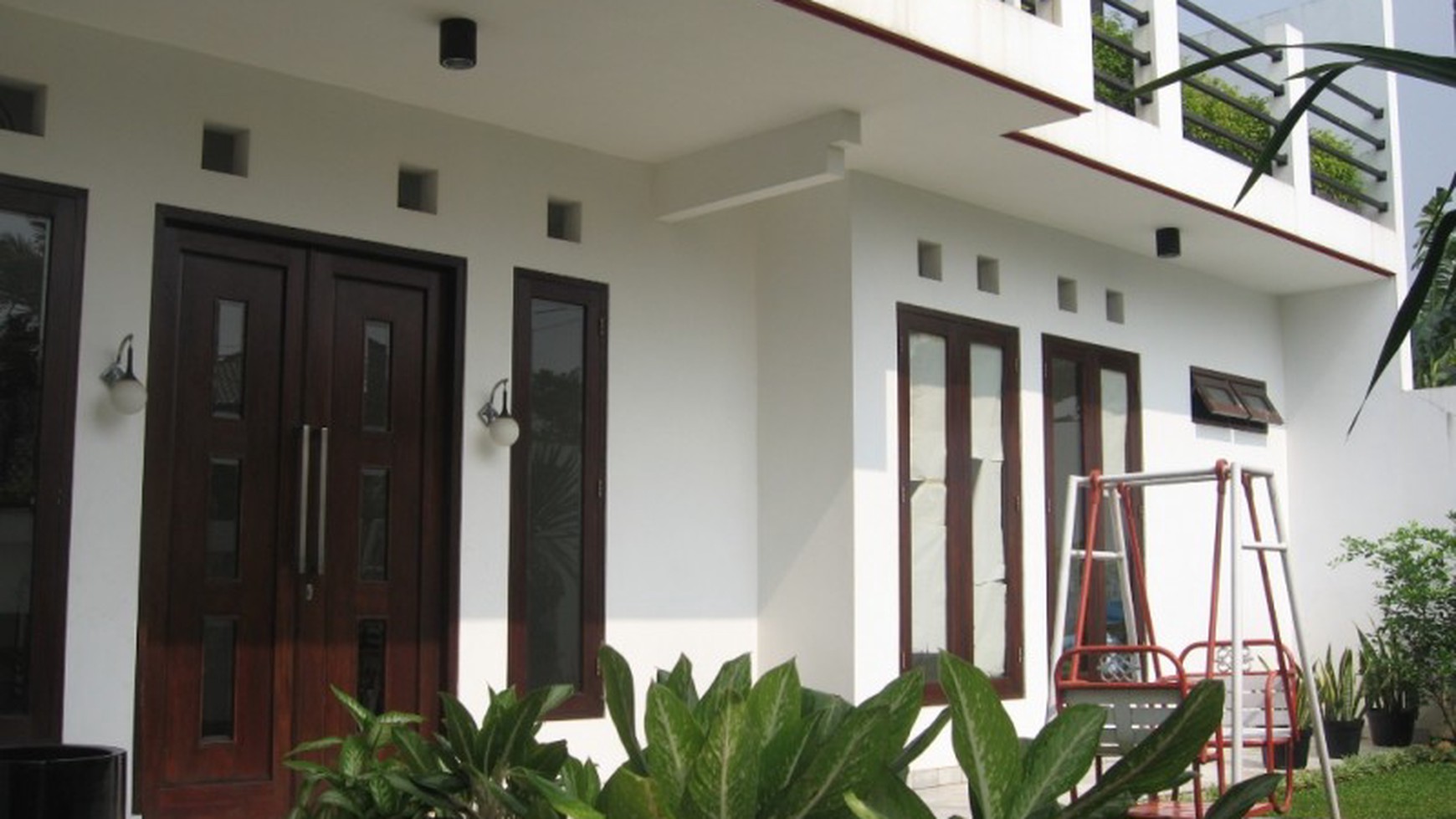 House For Rent U$ 2000 di Sektor 1..