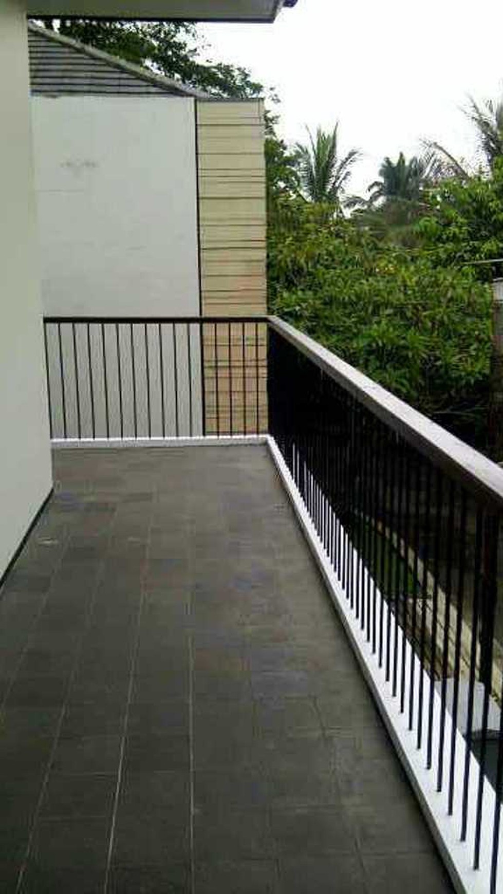 RUMAH CANTIK,MINIMALIS,STRATEGIS,GOOD PRICE DI PONDOK AREN