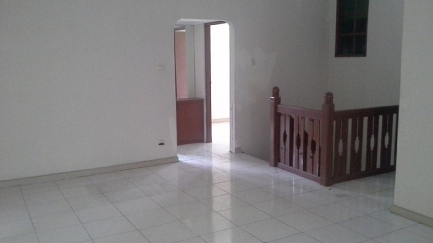 Rumah keluarga  di Bintaro 9