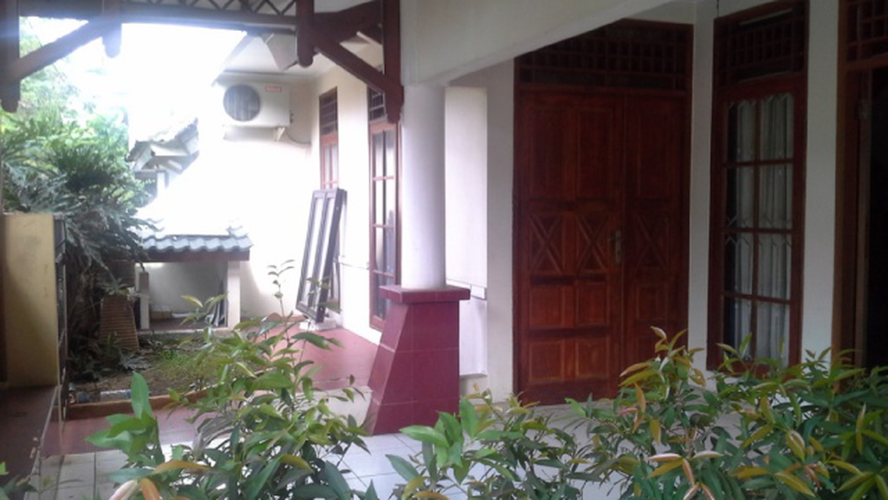 Rumah keluarga  di Bintaro 9