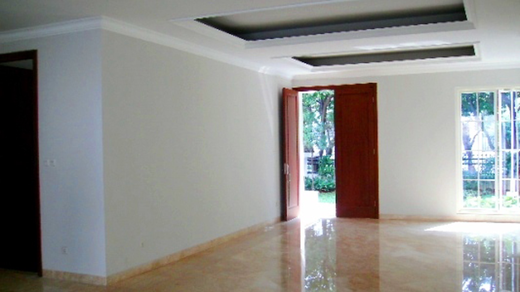 New House...MOdern Style..Close to JIS