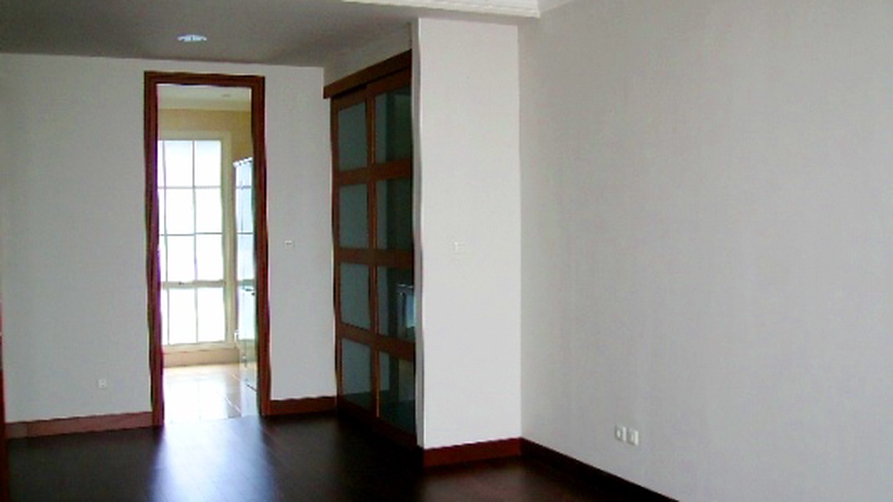 New House...MOdern Style..Close to JIS