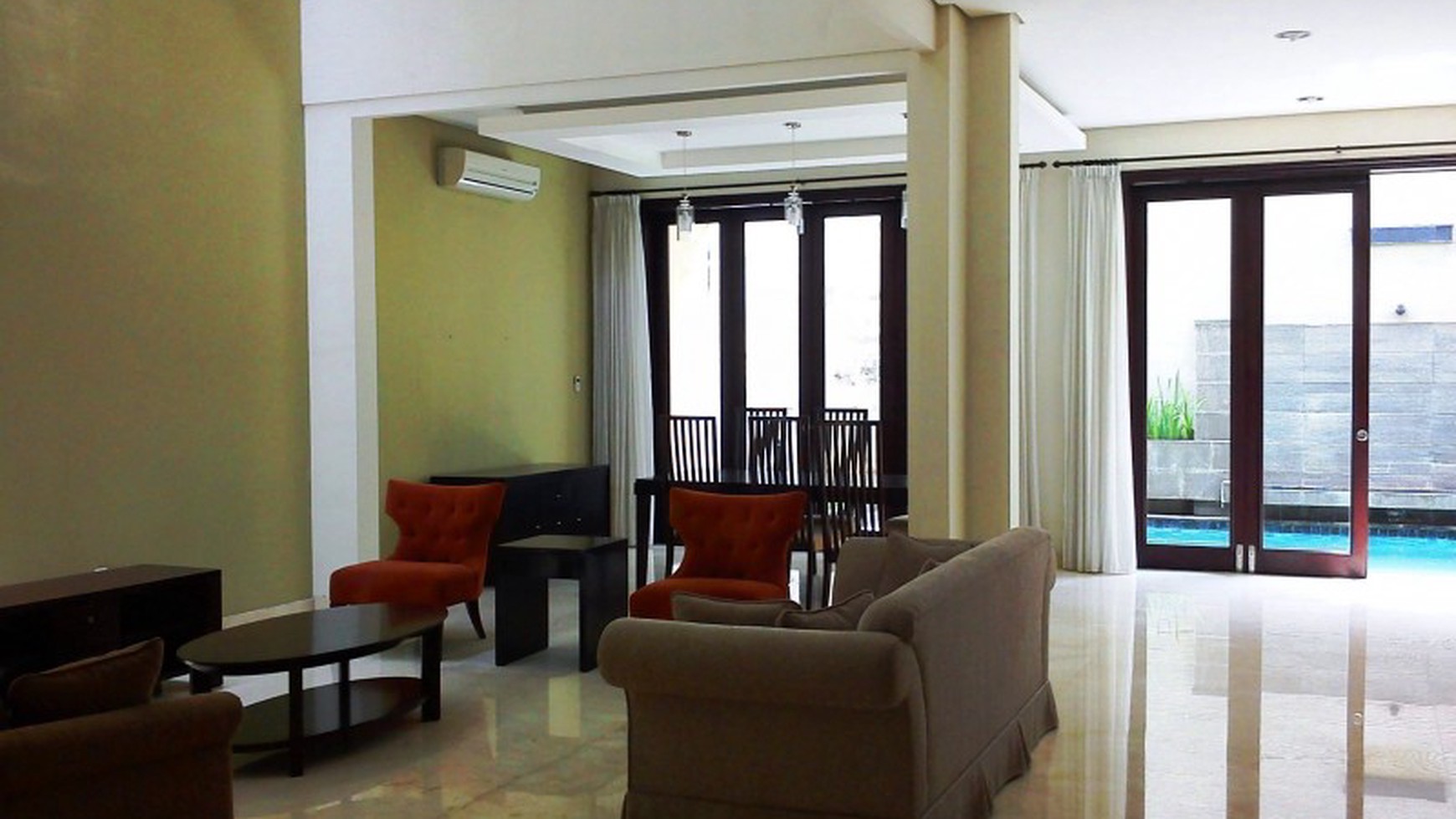 Very Nice House....Modern Style...Nice Garden & Pool... Quiet...Close to JIS..