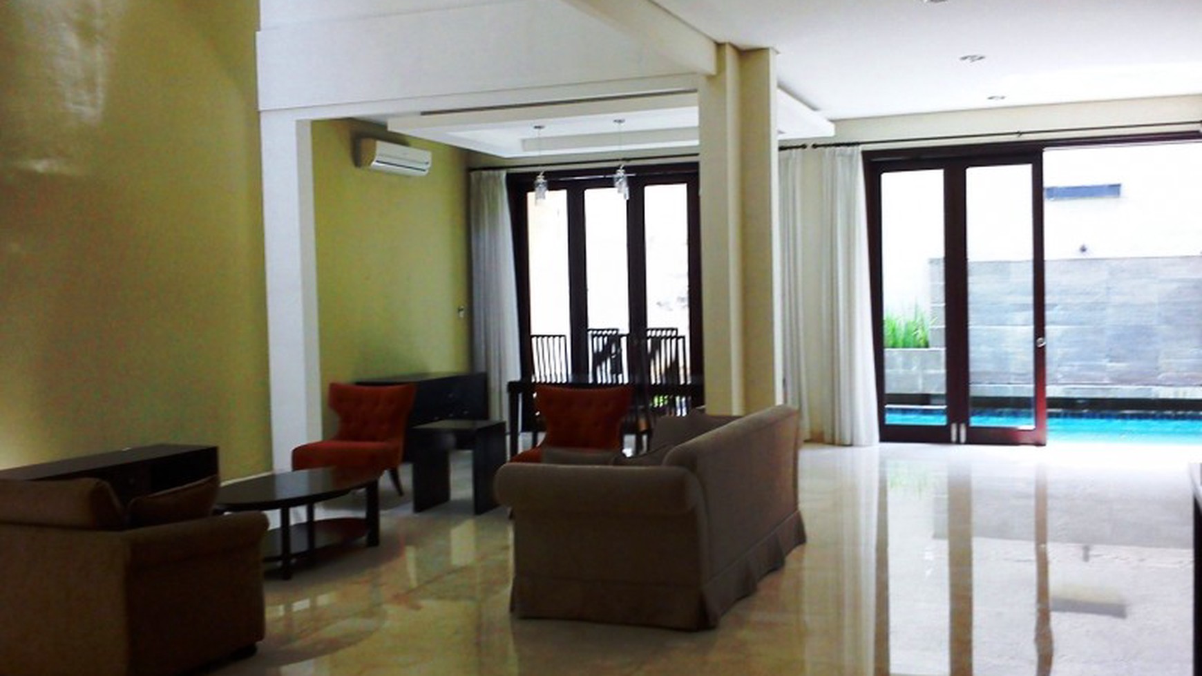 Very Nice House....Modern Style...Nice Garden & Pool... Quiet...Close to JIS..