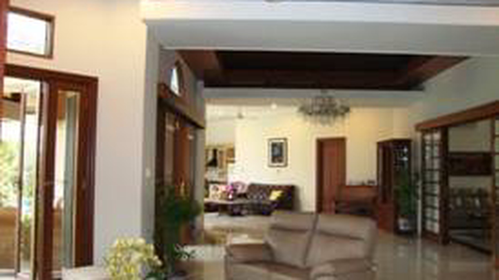 RUMAH MEWAH DI CIRENDEU, CIPUTAT #AK