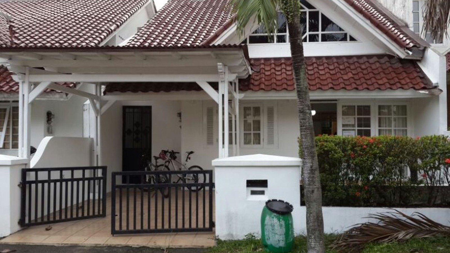 Disewakan Rumah Taman Cendana Golf - Lippo Karawaci