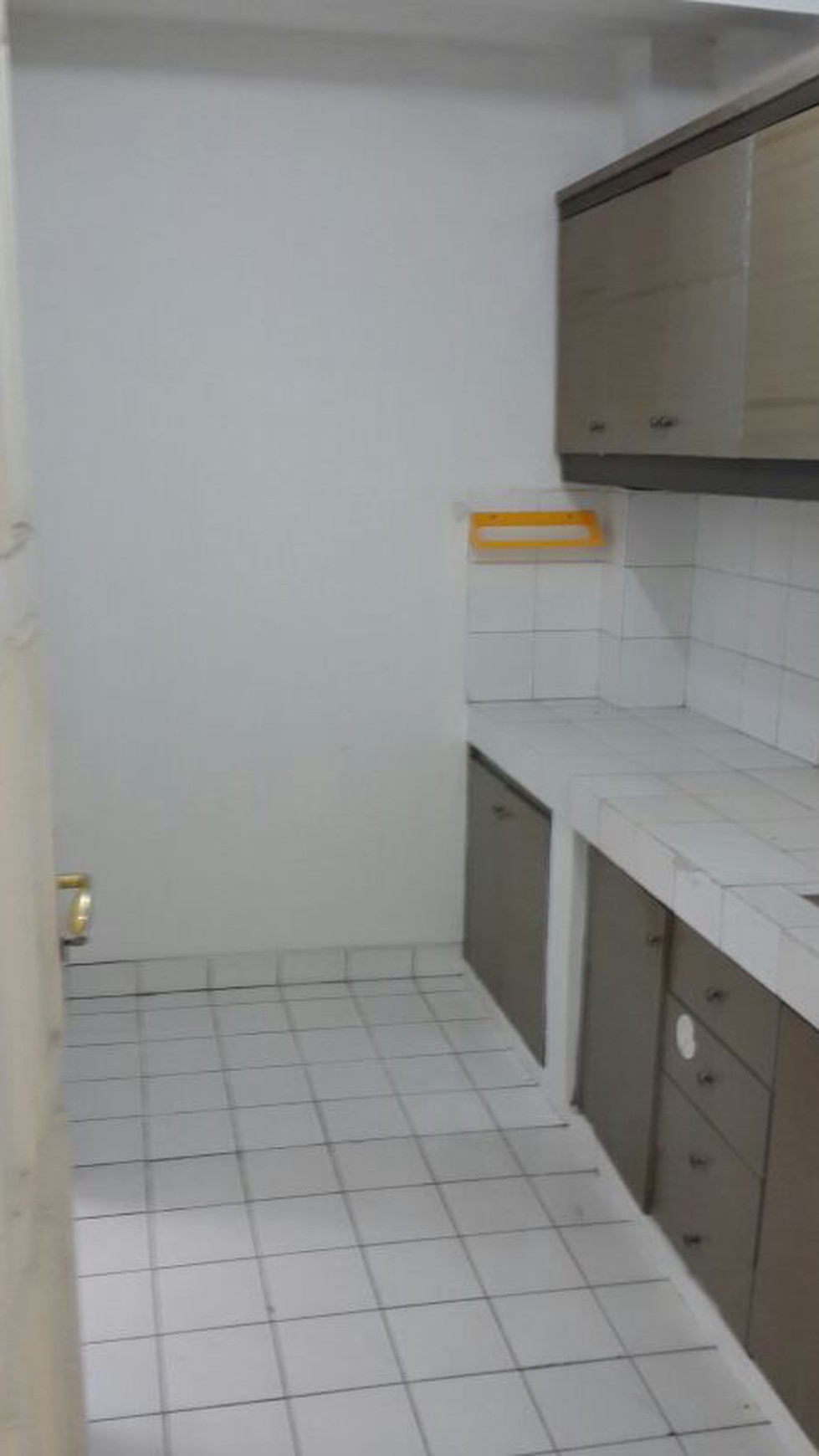 Disewakan Rumah Taman Cendana Golf - Lippo Karawaci