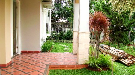 Nice Garden & Pool..Newly House...Quiet area...