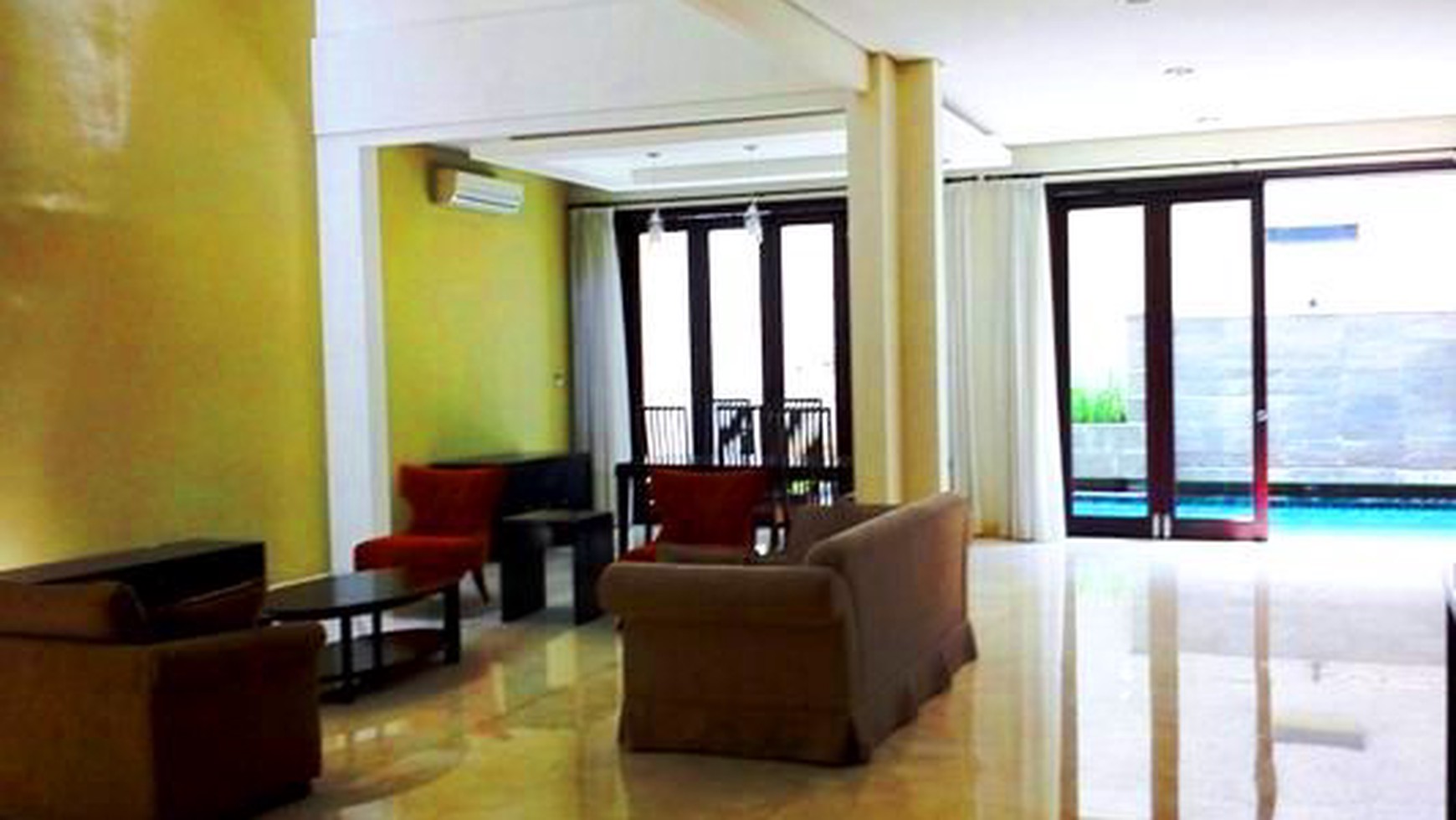 Very Nice House...Modern Style...Close to JIS...Quiet area..Park View.