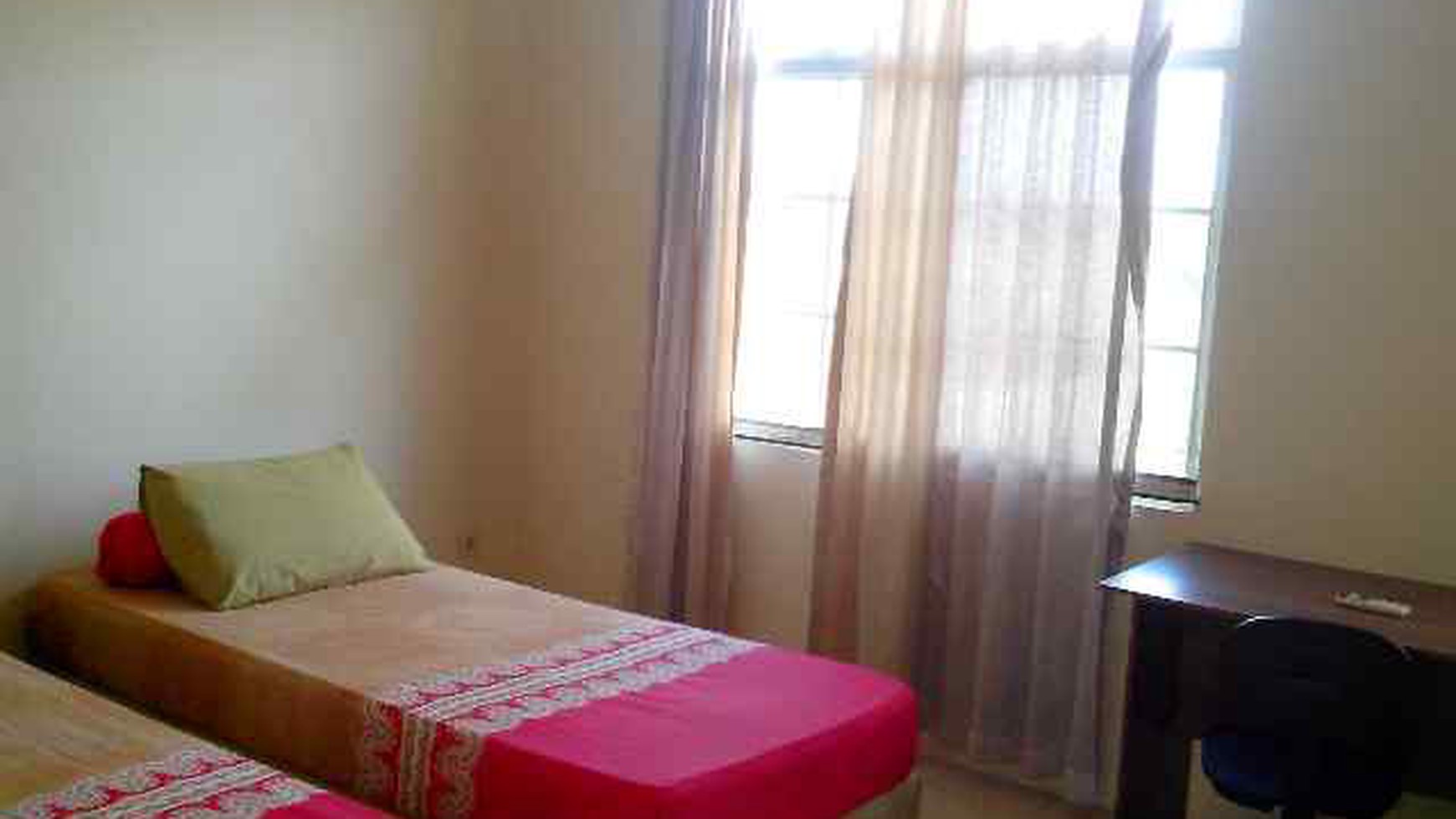DIsewakan Townhouse Taman Elok - Lippo Karawaci