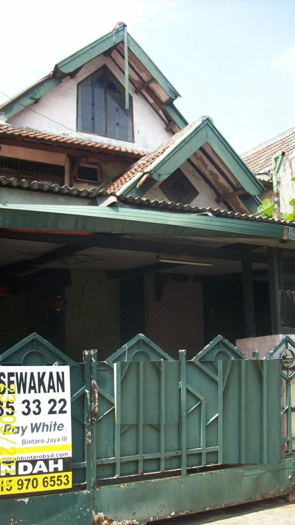 Rumah Siap Huni di  Bintaro Utama Sektor 5..