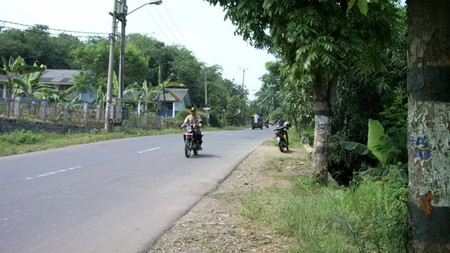TANAH PINGGIR JALAN RAYA CARIU - JONGGOL 9000m