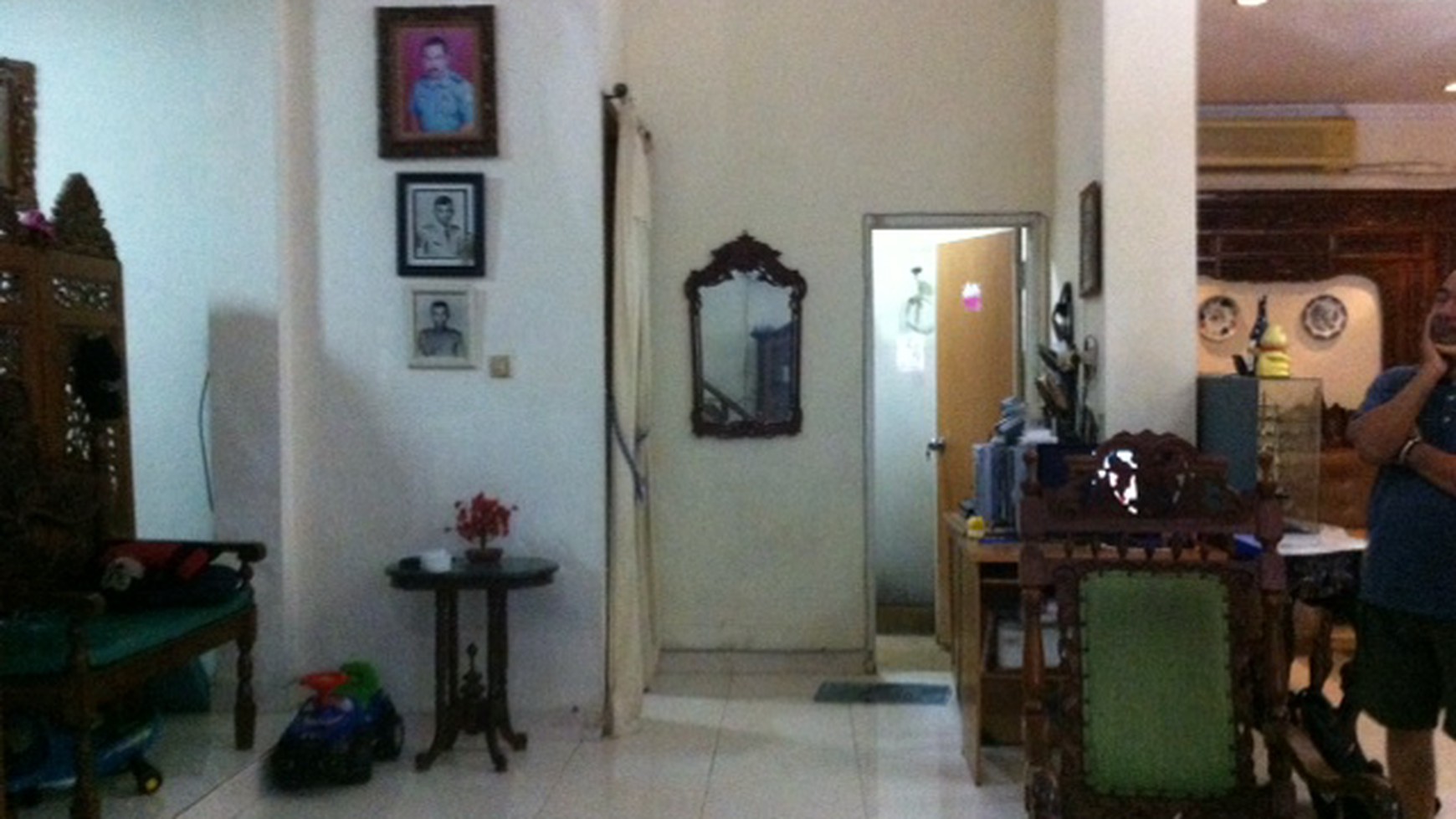 Villa Bintaro Indah, dekat dengan Bintaro 9