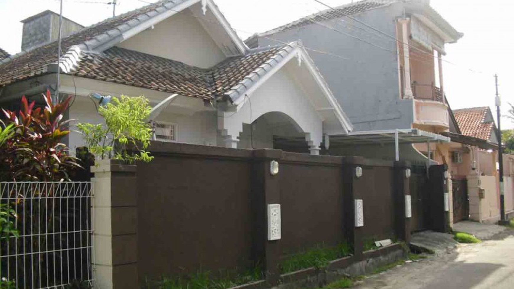 House At Imam Bonjol Denpasar