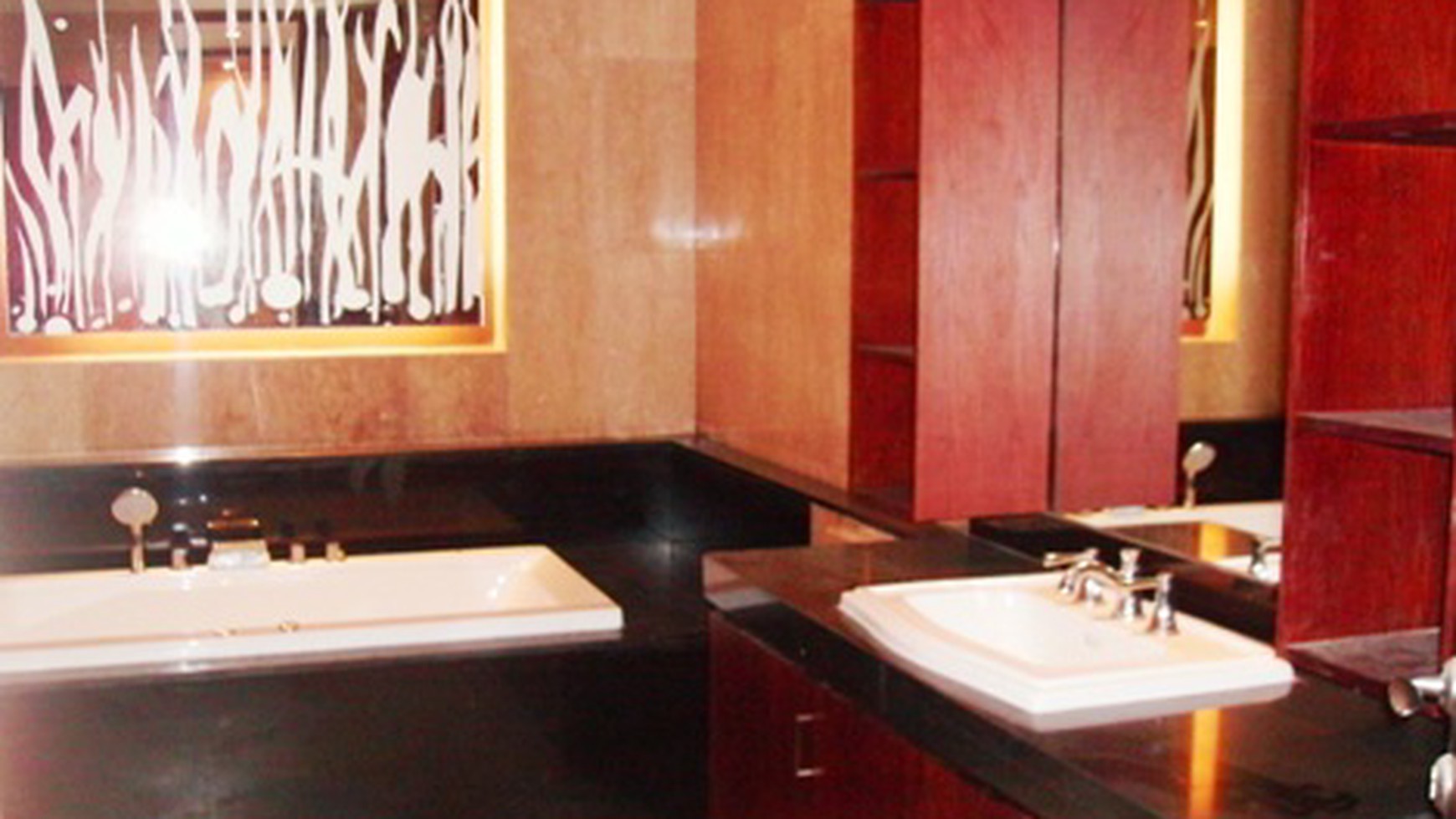 Nice House.... Modern Style..Very Quiet and secure area...Close to Sudirman & Kemang..