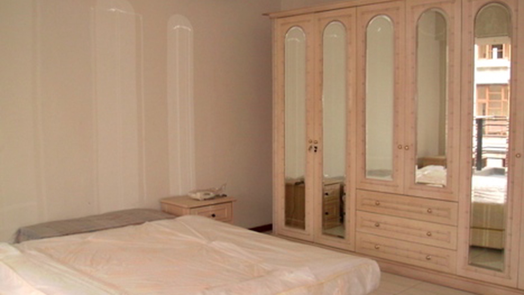 Nice House.... Modern Style..Very Quiet and secure area...Close to Sudirman & Kemang..