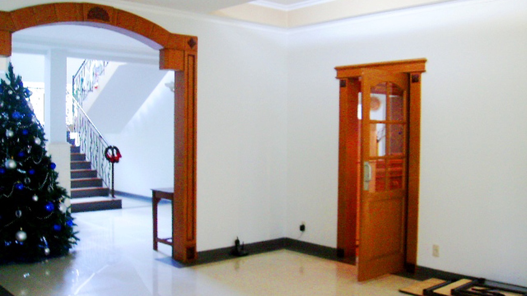 Newly...Nice Garden & Pool..Very quiet area...