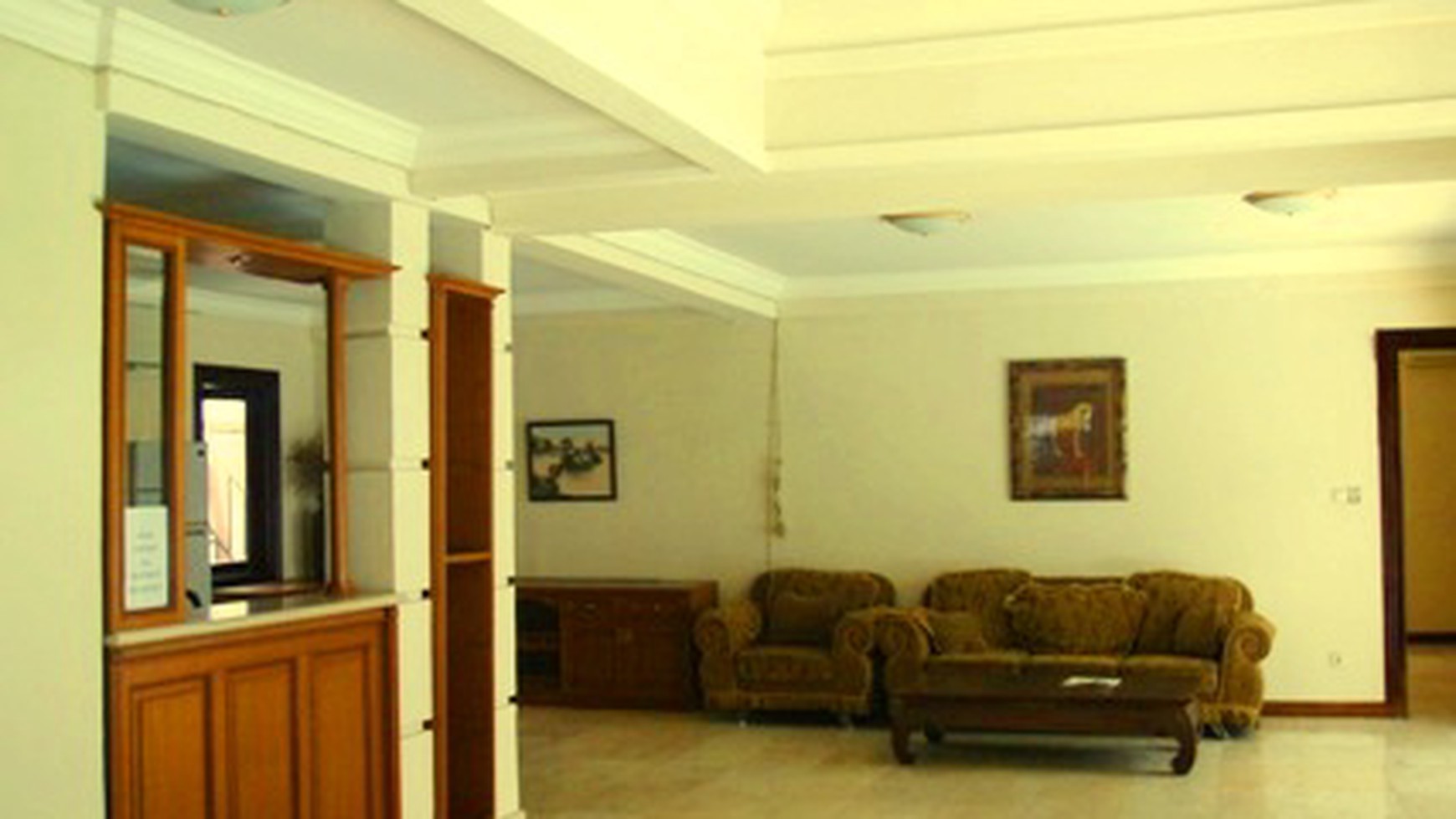 Nice House...Very quiet and secure area....Close to Sudirman/Kemang....