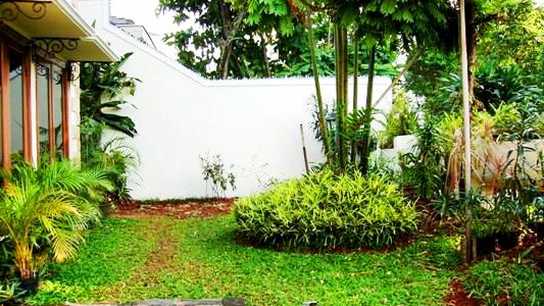 Nice Garden & Pool...Quiet area....Close to International School....