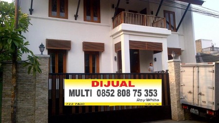 Rumah dijual di Kebayoran Baru