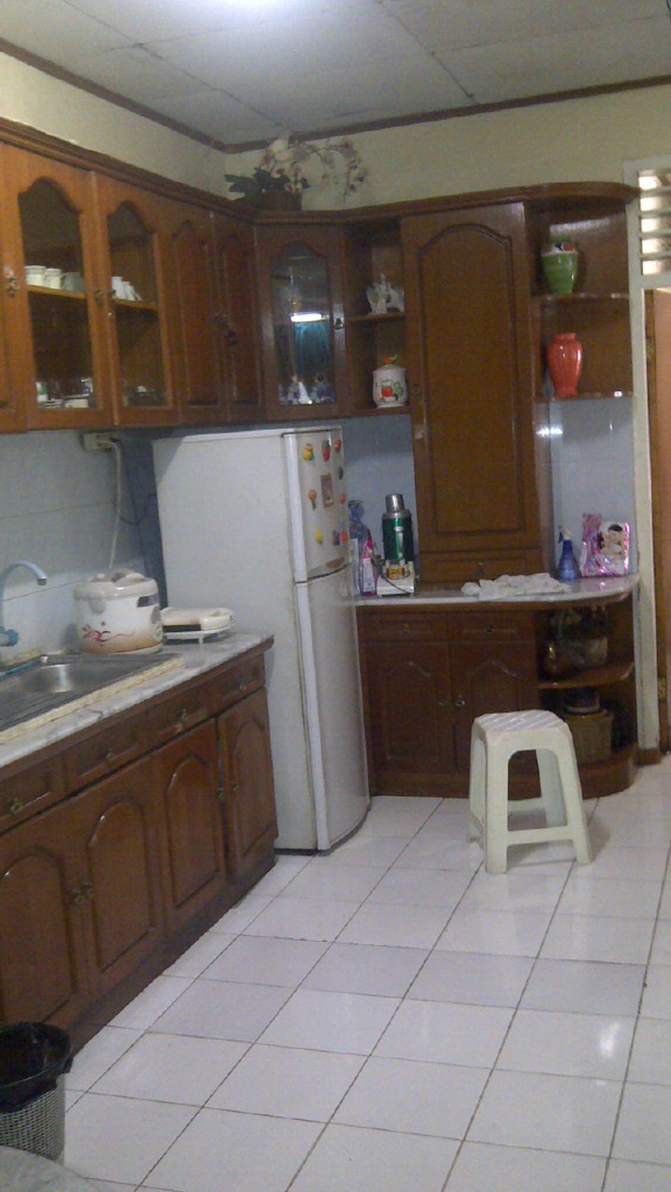 A fine house near Cinere Mall, Hospital, shop houses (ruko)