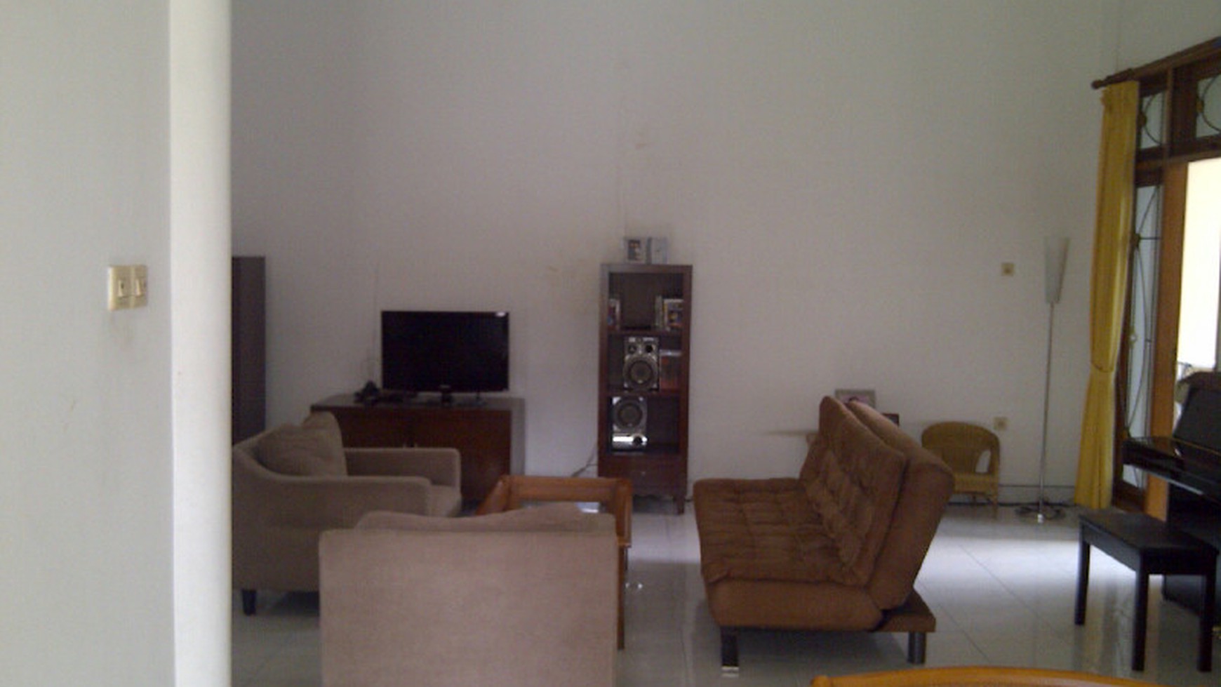 A Beautiful house at Jl Praja near Gandaria City & Pondok Indah Mall