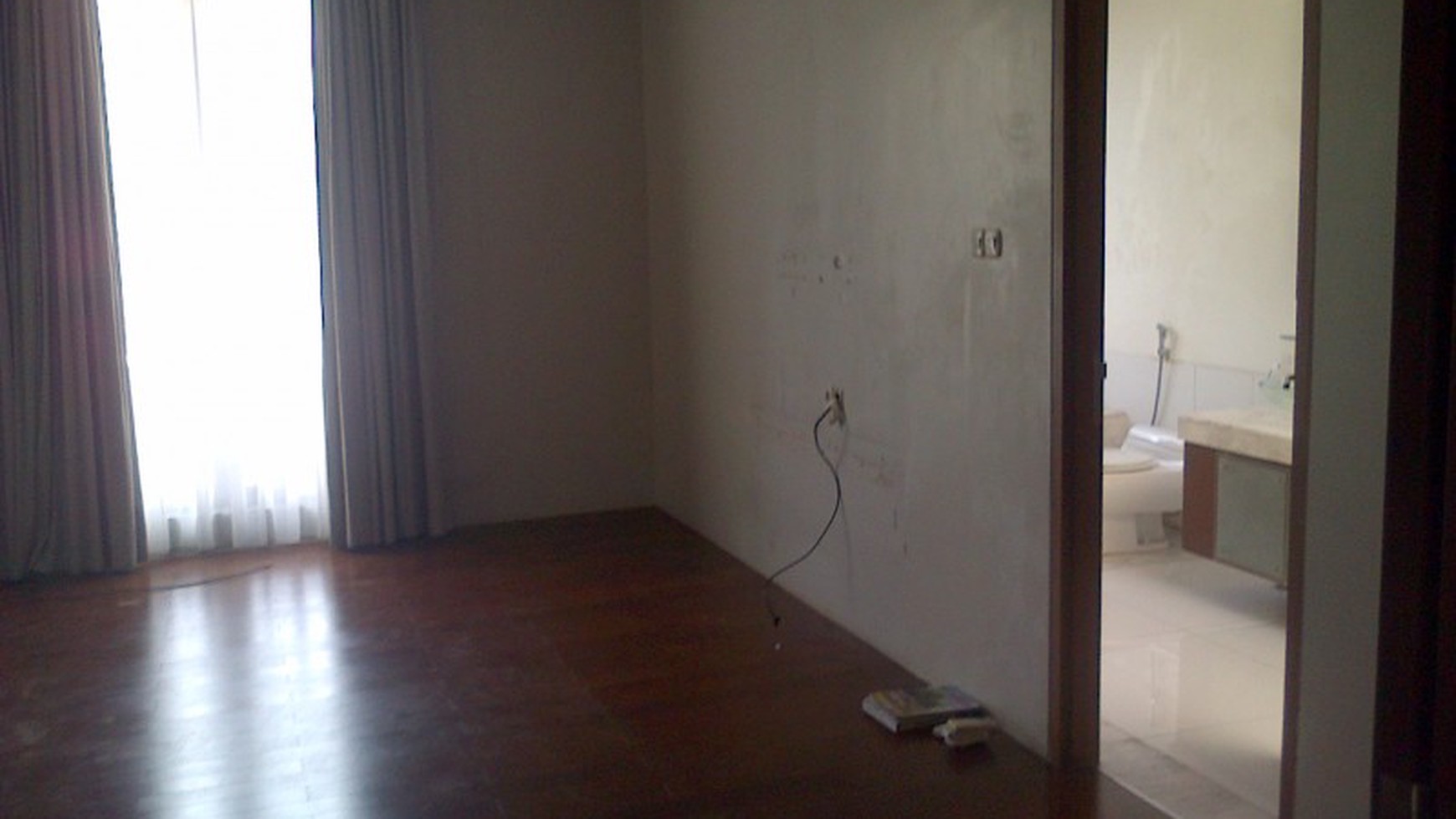 A cozy new house behind Pondok Indah Mall (PIM1)