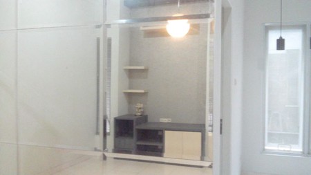 Disewakan Rumah Victoria Park - Karawaci