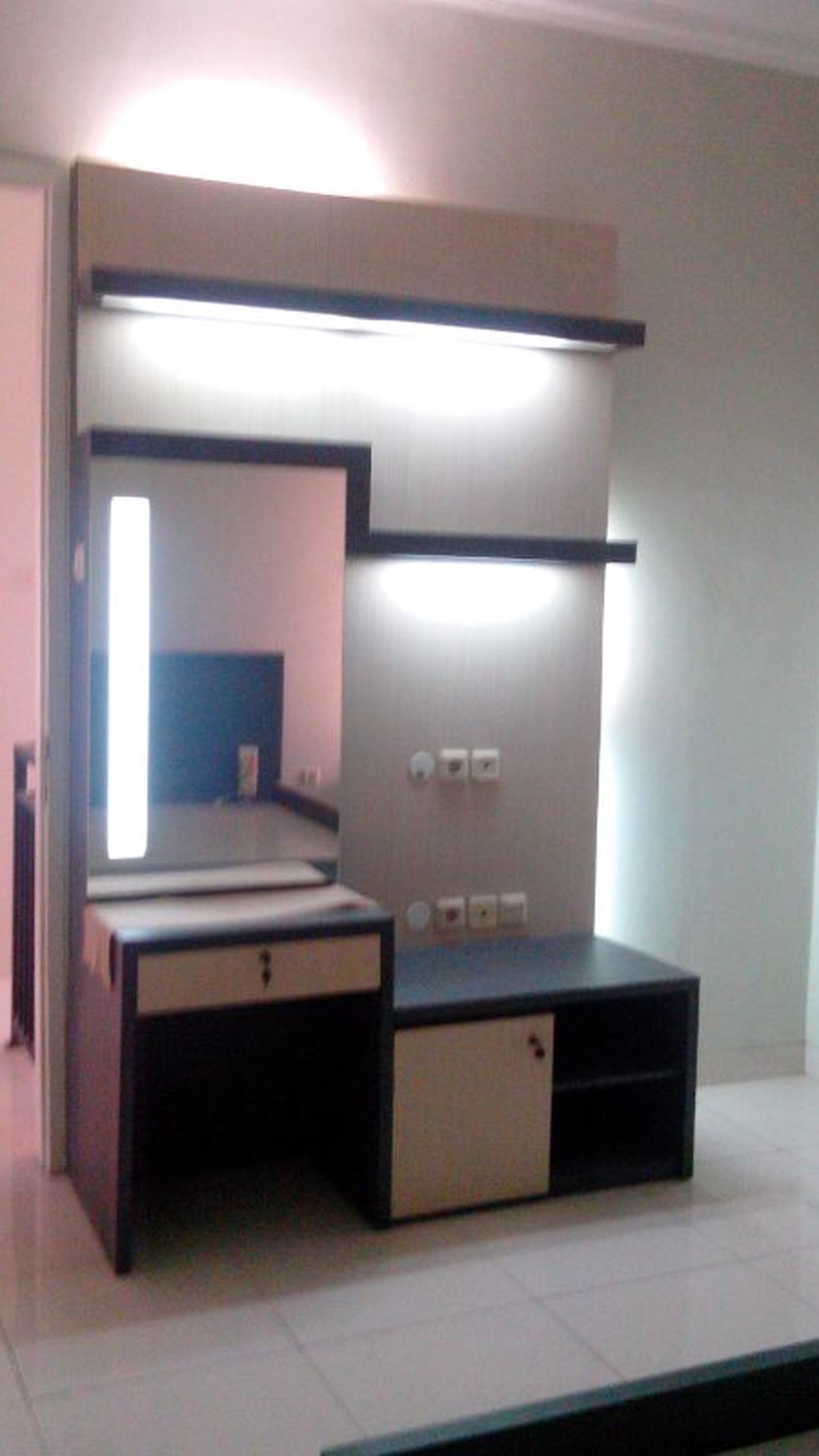 Disewakan Rumah Victoria Park - Karawaci