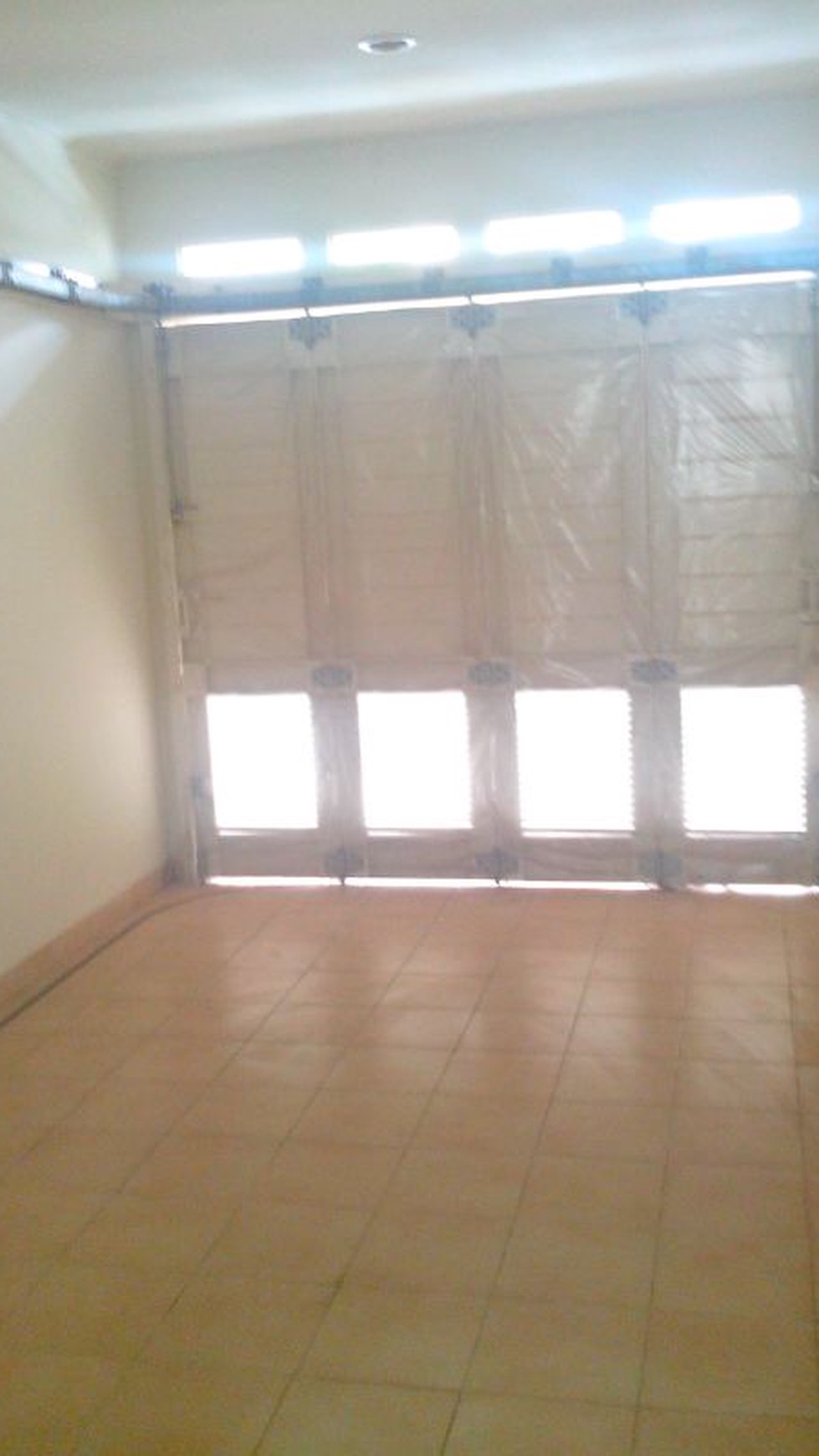 Disewakan Rumah Victoria Park - Karawaci