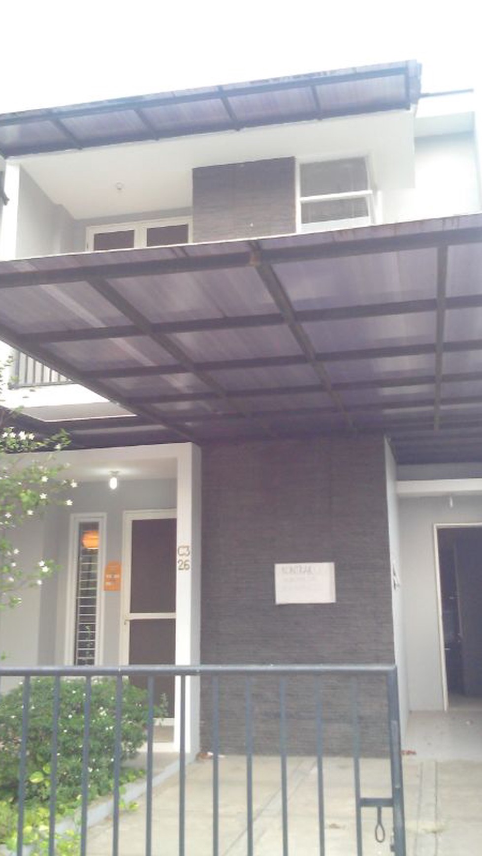 Disewakan Rumah Victoria Park - Karawaci