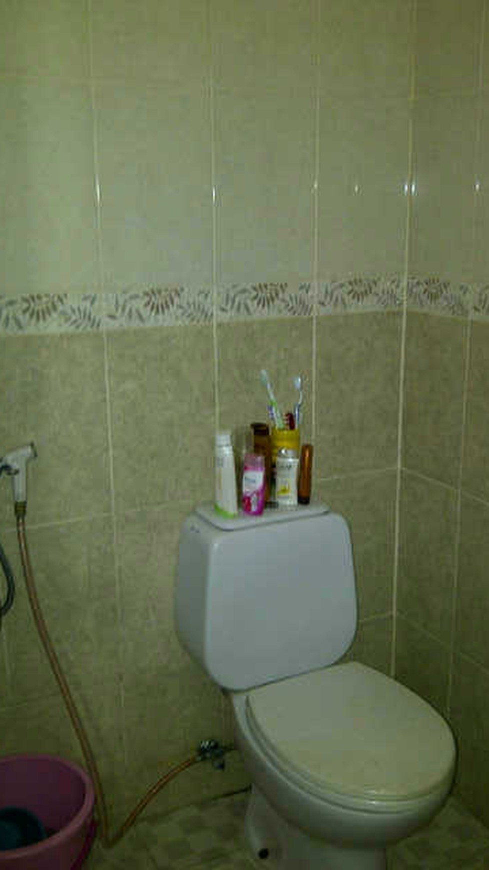 RUMAH BAGUS,STRATEGIS,GOOD PRICE DI GRAHA RAYA TANGERANG