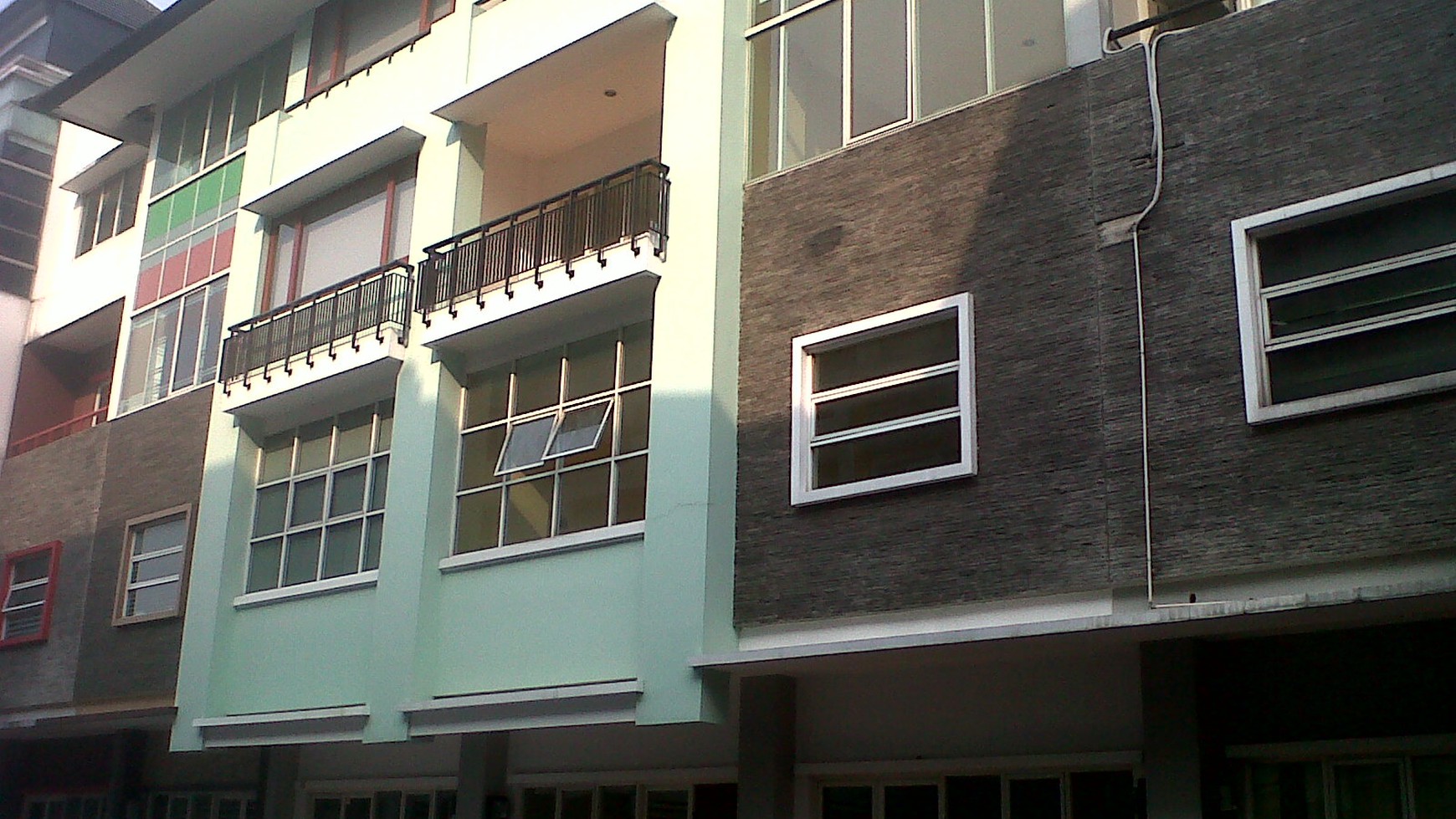 RUKO KOMERSIL RADIO DALAM #ER