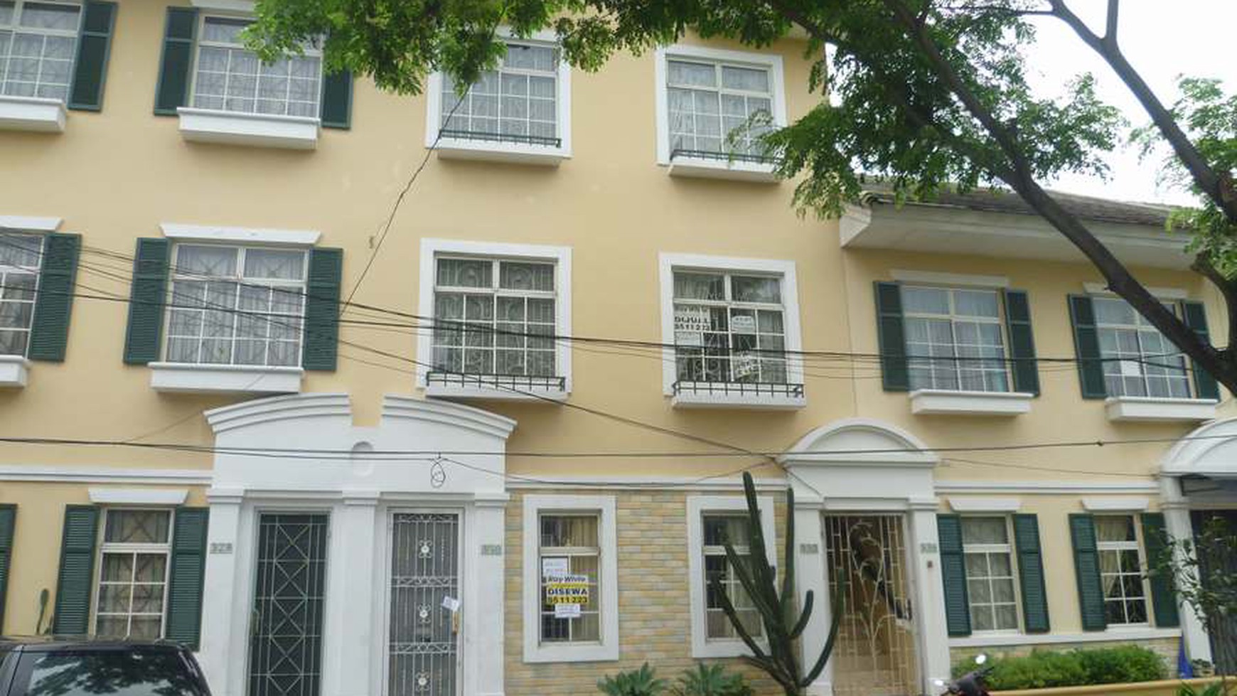 Disewakan Townhouse Taman Hijau - Lippo Karawaci