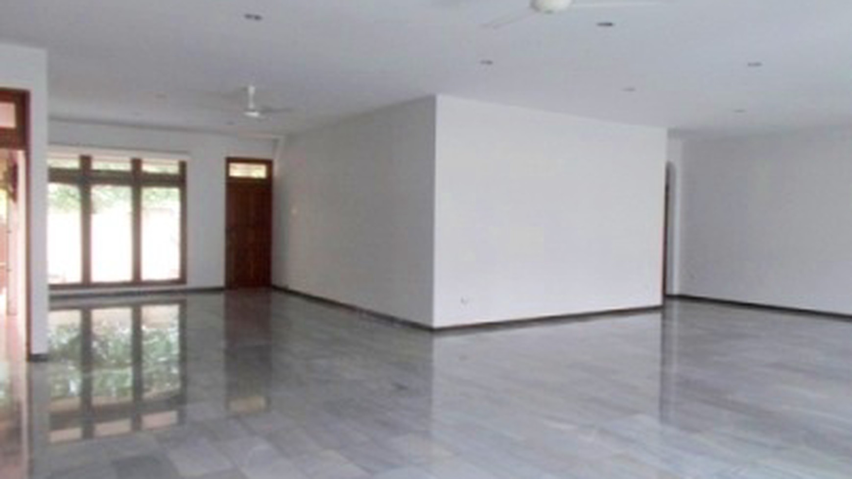 Very Nice House..Quiet & Secure area...Single Floor...Nice Garde & Pool...