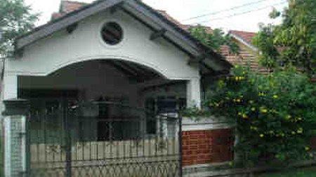 Rumah cukup luas di dukuh jamrud di Bekasi