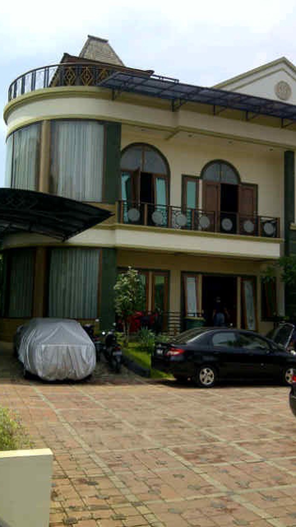 Jual Rumah Mewah Dan Nyaman Cirendeu