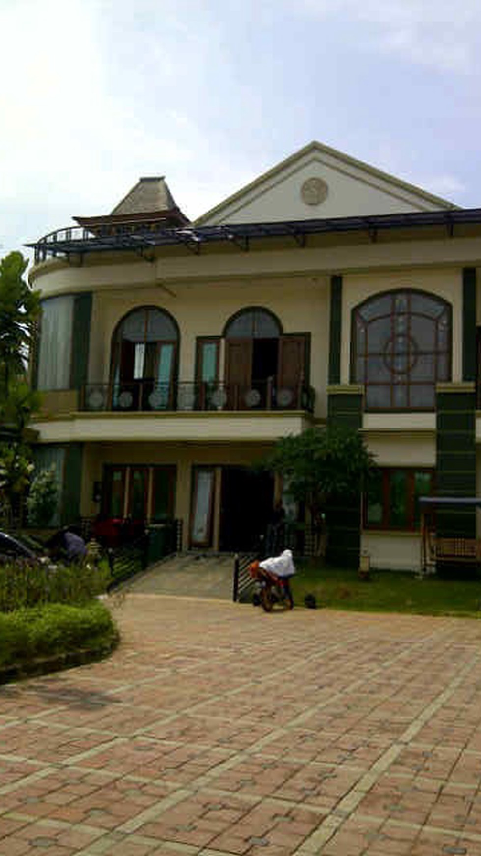 Jual Rumah Mewah Dan Nyaman Cirendeu