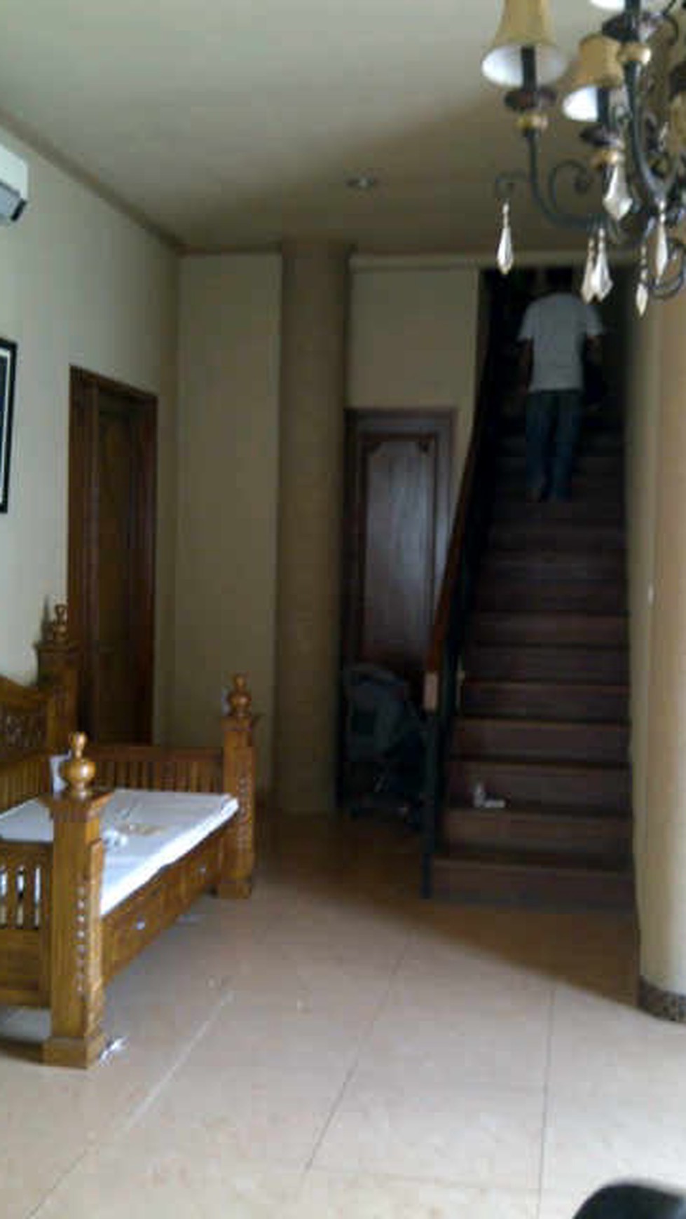 Jual Rumah Mewah Dan Nyaman Cirendeu