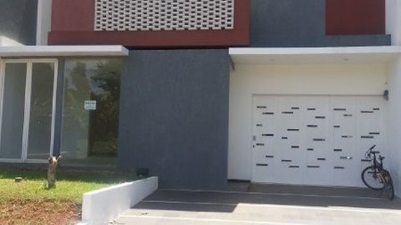 Rumah Bagus Dan Nyamah Bintaro Kebayoran Village