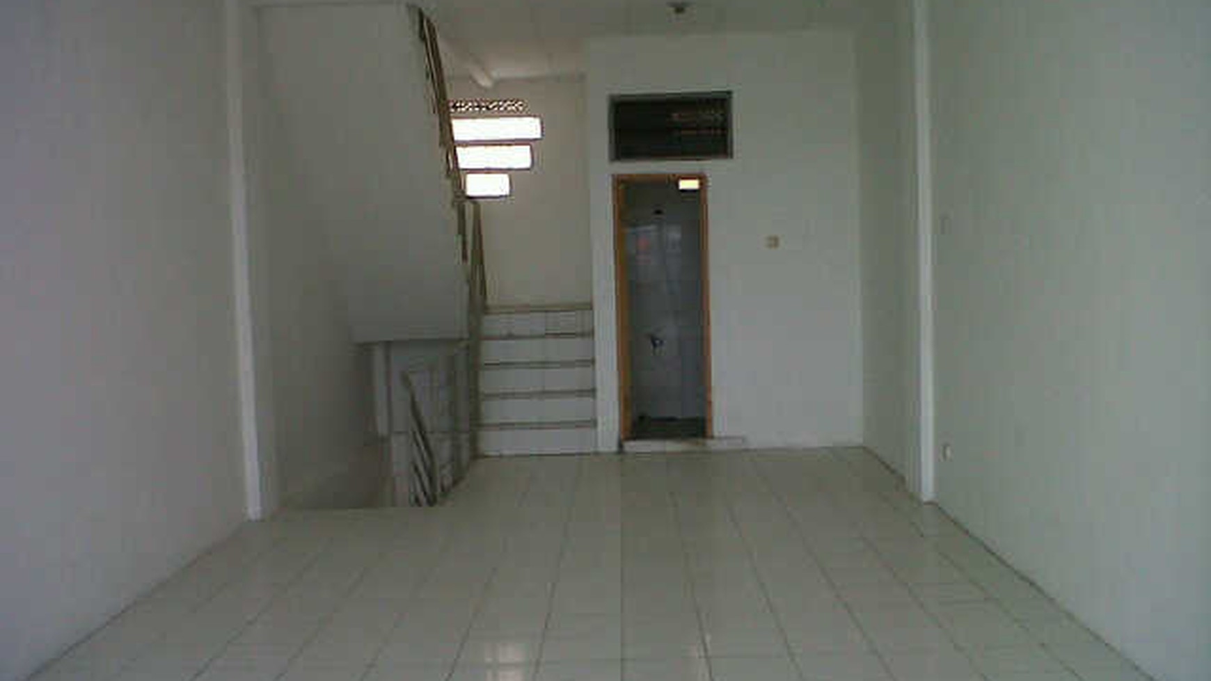 Dijual Ruko Jl. Borobudur Raya - Perum 2 , Karawaci