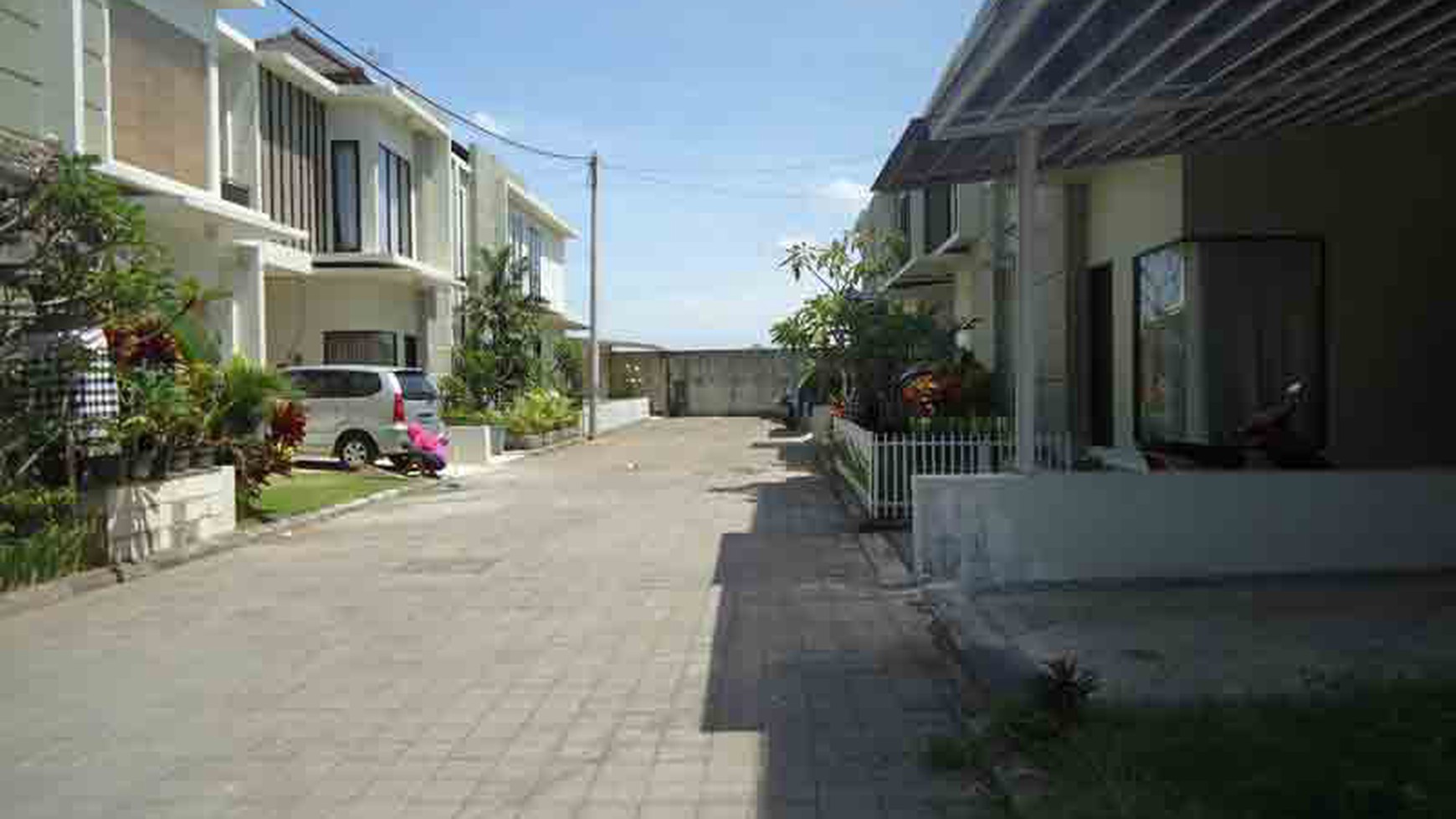 House At Kerobokan Housing Complex