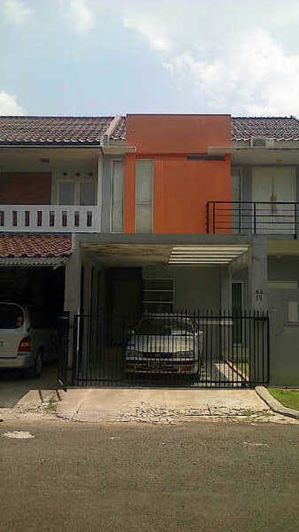 A nice House at Puspita Loka, BSD City